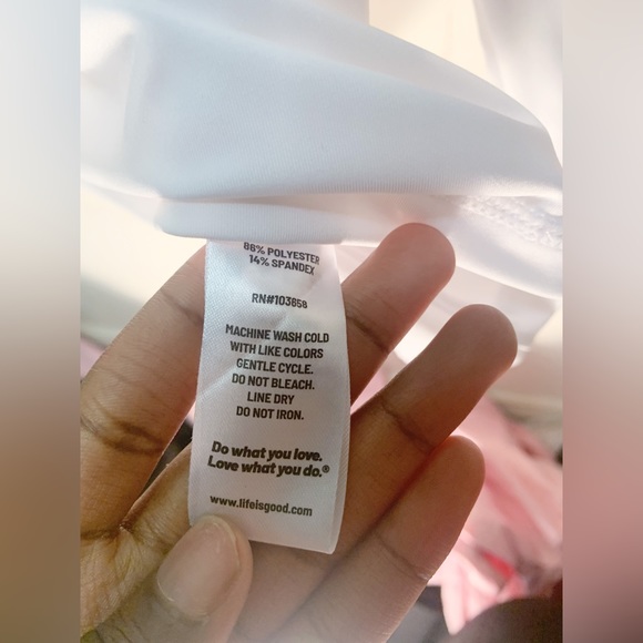 Life Is Good “Good Vibes” Long Sleeve Crew Neck - Picture 5 of 5